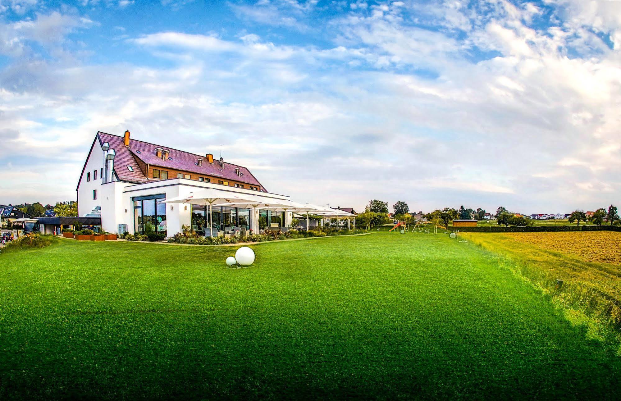 Meinl Hotel & Restaurant Neu-Ulm Eksteriør bilde