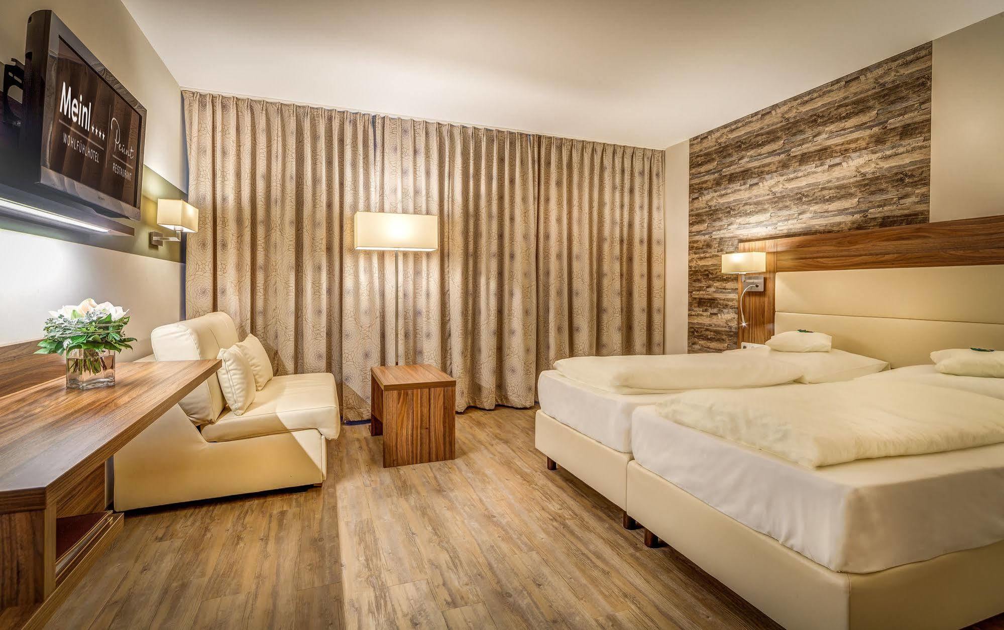 Meinl Hotel & Restaurant Neu-Ulm Eksteriør bilde