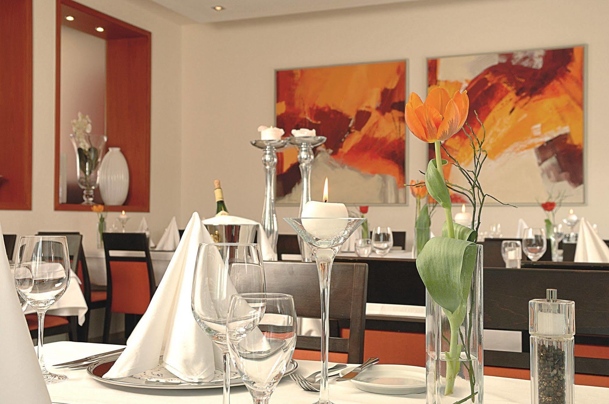 Meinl Hotel & Restaurant Neu-Ulm Eksteriør bilde